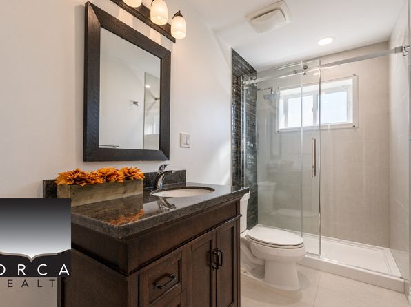 2 bedroom rental in West Vancouver — photo 10