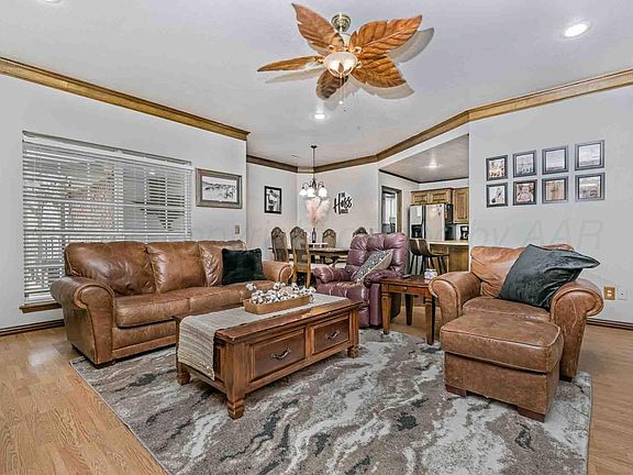 3rd image of 7903 Prosper Dr