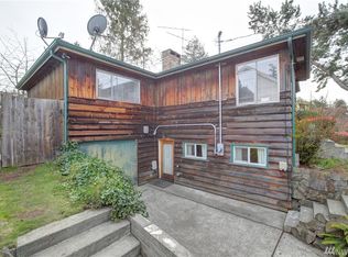 7114 Woodside Pl SW, Seattle, WA 98136