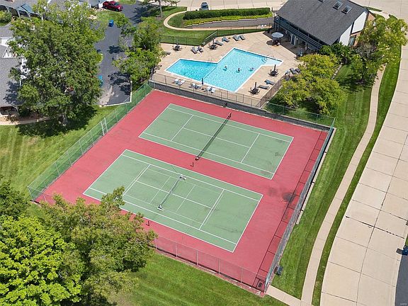 5th image of 15021 Claymoor Ct APT 12