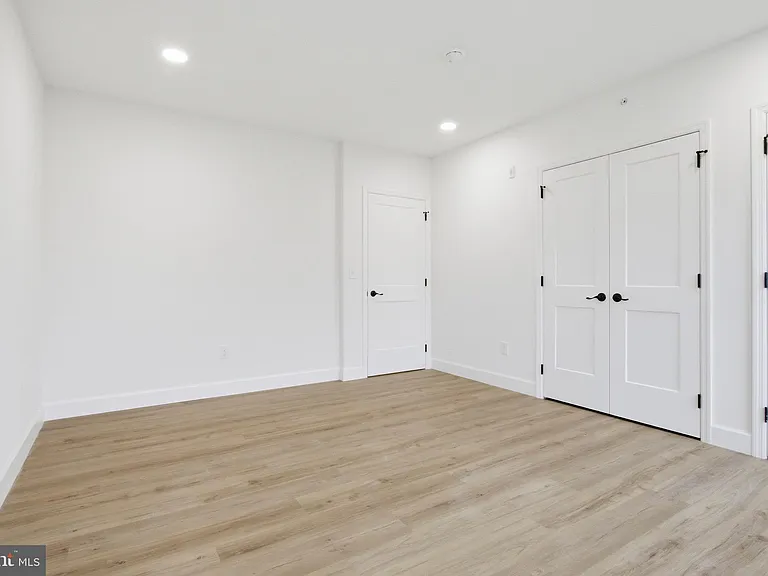 100 W Front St #2B — Photo 15