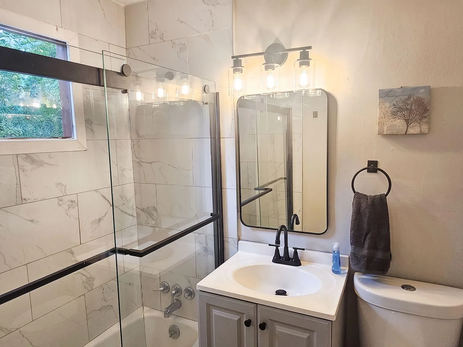 4 bed, 3.0 bath, 1225 sqft, $1,001 — Photo 4