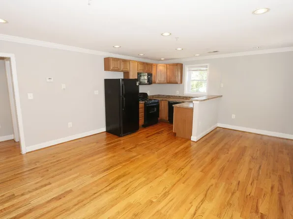 3118 E St. SE, 3118 E St SE APT 4, Washington, DC 20019