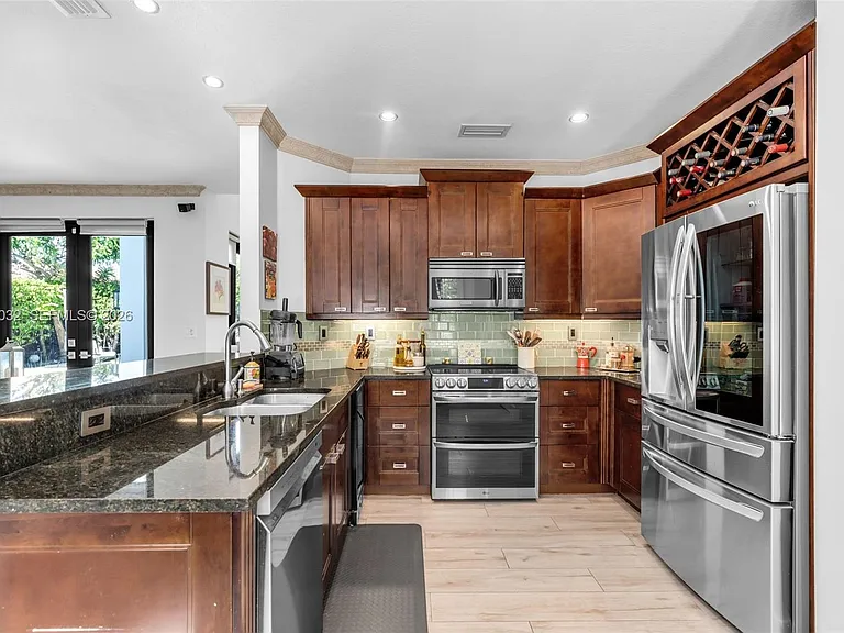 15742 SW 102nd Ln — Photo 12