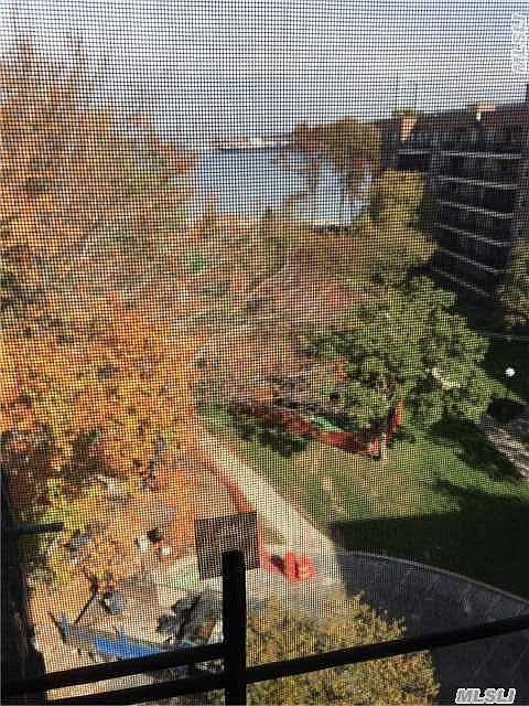 1st image of 16201 Powells Cove Blvd APT 6D