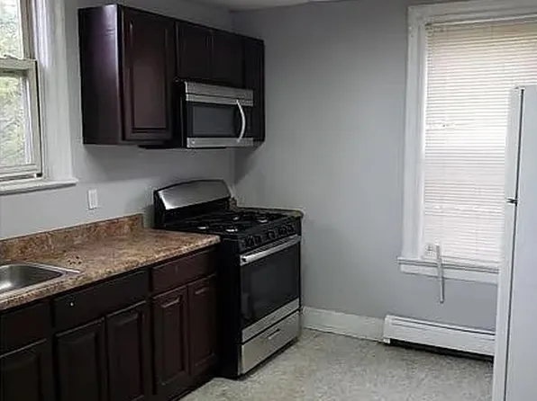 70 Eaton Pl, East Orange, NJ