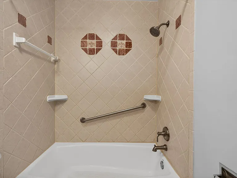 23017 Timber Creek Ln — Photo 4