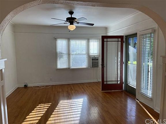 3rd image of 640 N Mar Vista Ave