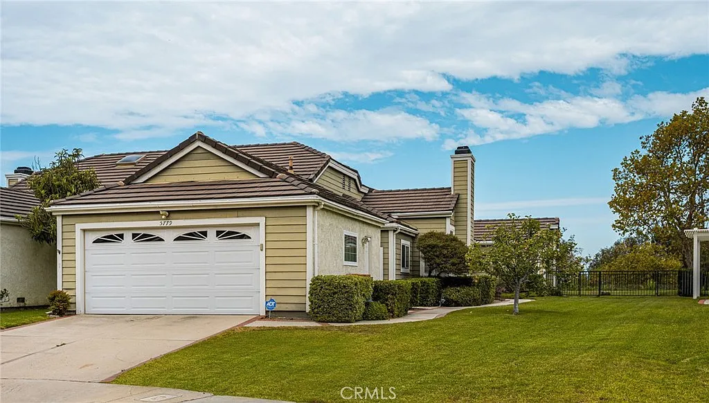 3 bed, 1918 sqft, $4,700 — Photo 1