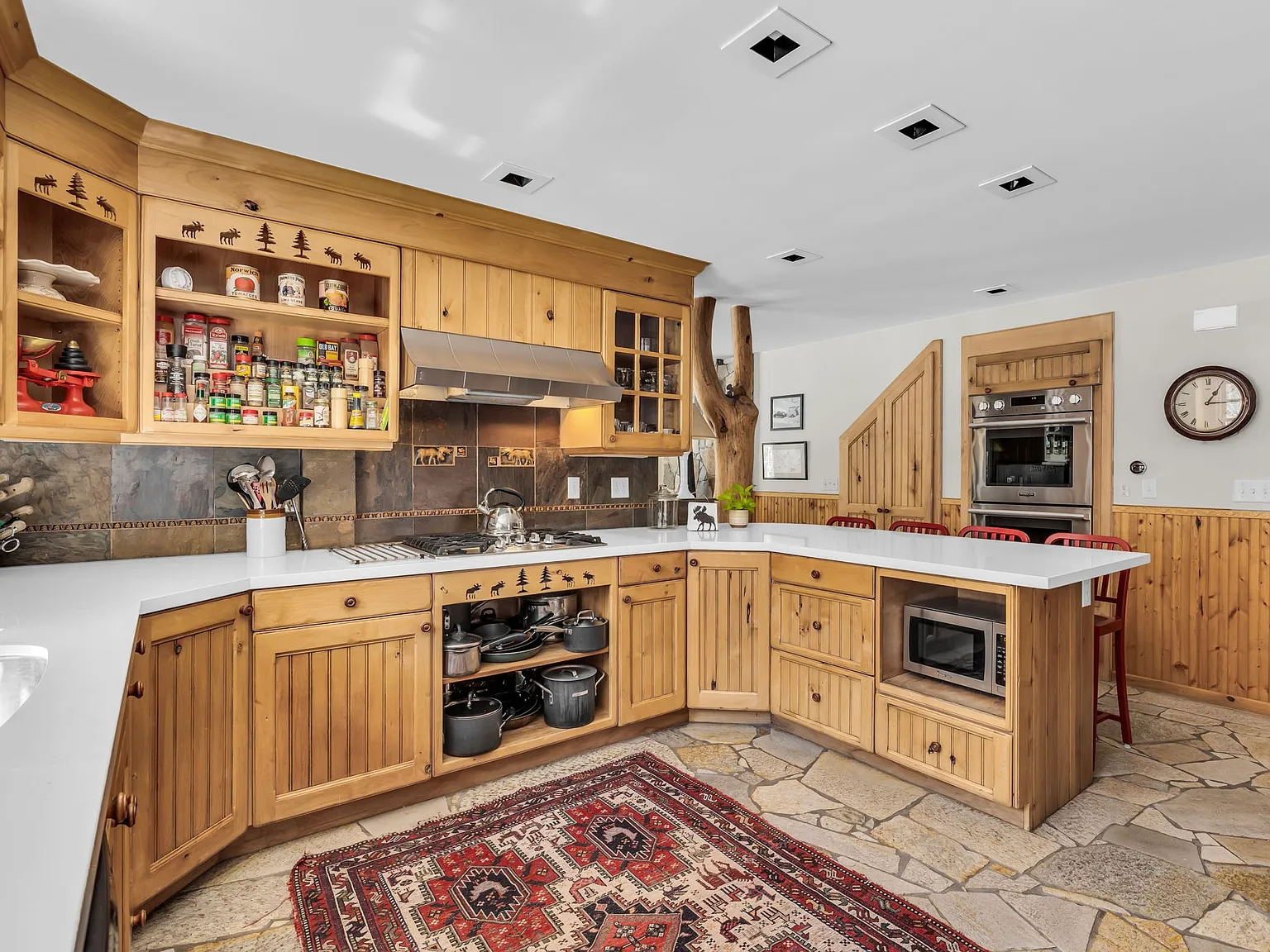 3106 E Silver Fork Rd — Photo 3
