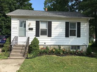 29019 Elm St, Wickliffe, OH 44092