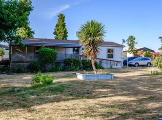 1530 Pine St NE, Silverton, OR 97381