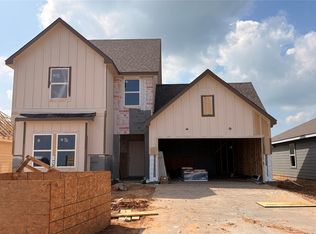 5540 Harriet St, Bryan, TX 77803