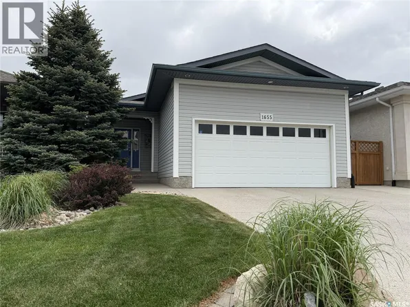 1655 N Wingert Dr, Regina, SK S4X 4P3