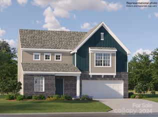 1163 Blackburn Dr, Edgemoor, SC 29712