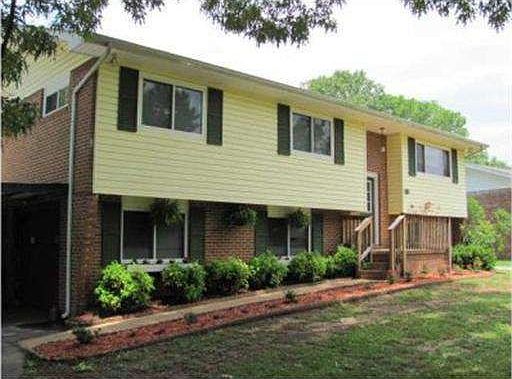 2nd image of 192 Janet Dr
