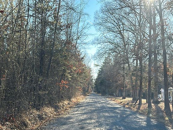 4th image of 21524 Blackjack Rd