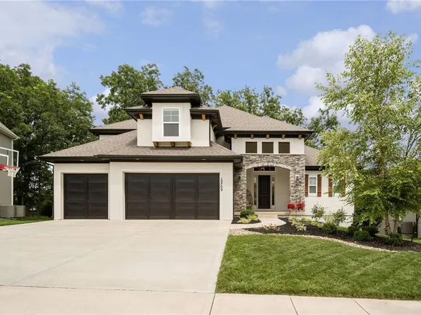 15709 Alhambra St, Overland Park, KS 66224