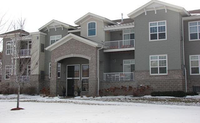 1st image of 17393 72nd Avenue N