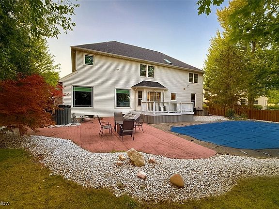 4th image of 30153 Adams Ln