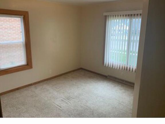 3rd image of 8714 W Capitol Dr #1