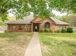 18248 Springmill Ct, Flint, TX 75762