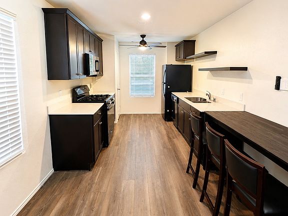 3rd image of 4119 Wintergreen Dr