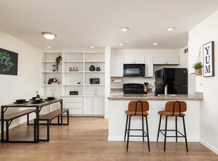 8055 E Thomas Rd, Scottsdale, AZ 85251