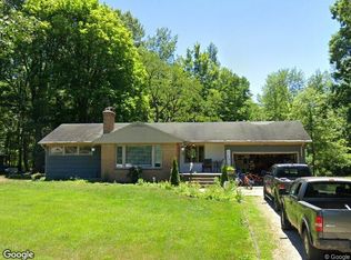8466 Whipporwill Rd, Ravenna, OH 44266