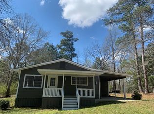 79 Powers Dr, Laurel, MS 39443