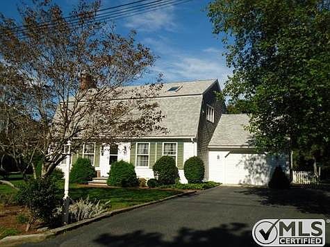 2nd image of 23 Seascape Ln
