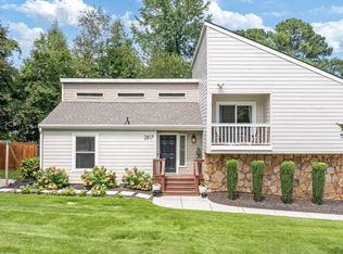 2817 Gracewood Dr NE, Marietta, GA 30062