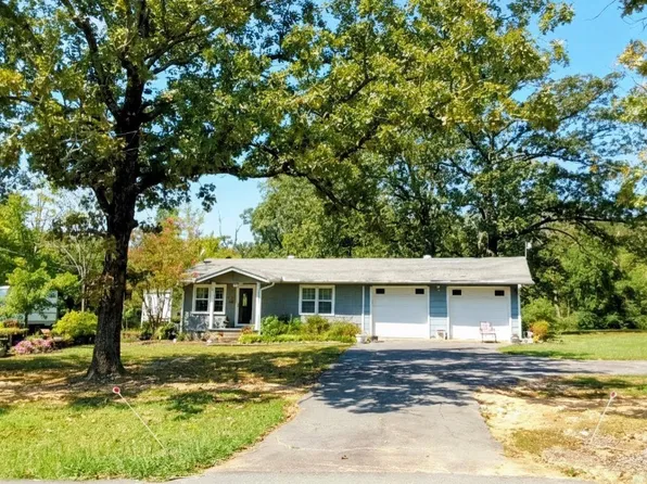 (undisclosed Address), Alexander, AR 72002