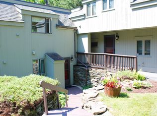 1163 Baker Turn #2D, Hartford, VT 05047