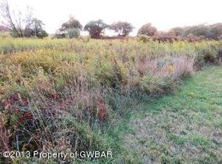 45 Deer Park Rd, Dallas, PA 18612