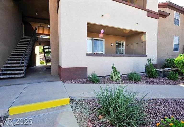 231 W Horizon Ridge Pkwy #1113 — Photo 7