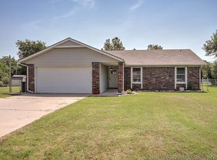 1721 S 146th West Ave, Sand Springs, OK 74063