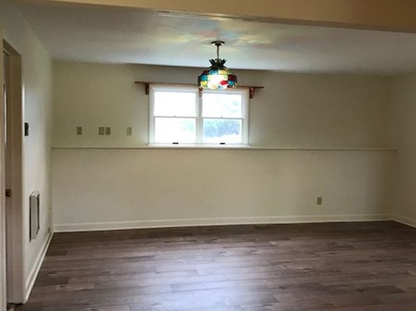 2405 Johnny Cake Hill Rd APT 2