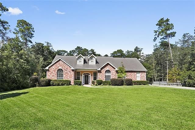 1st image of 516 Southdown Dr