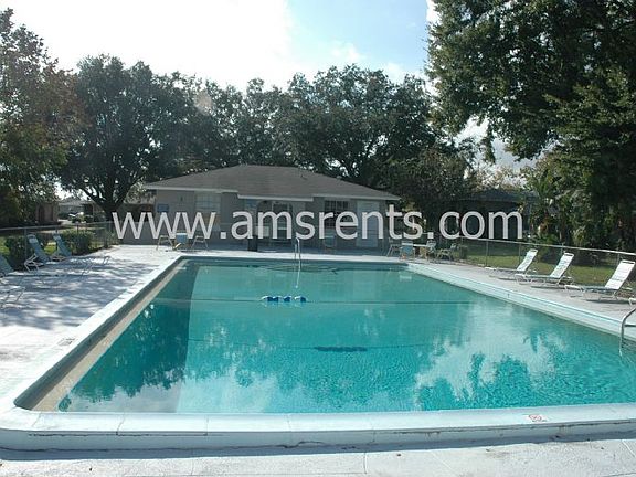 2nd image of 202 Esplanade 106 Way
