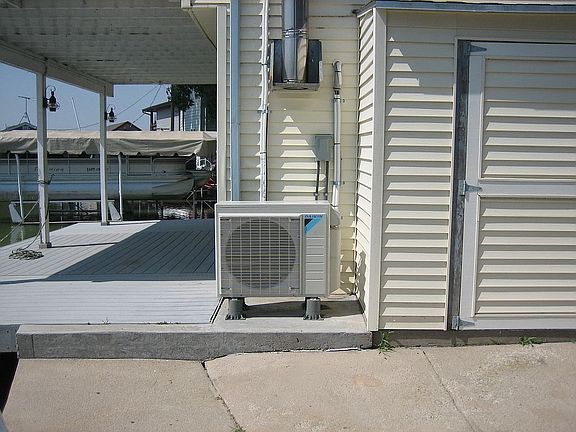 2nd image of 205 Mill Isle Dr Cabin 4
