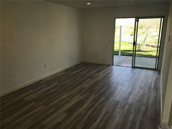 3rd image of 8355 Chenille Ct