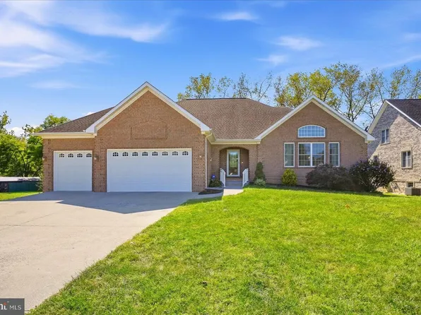 1748 Handley Ave, Winchester, VA 22601
