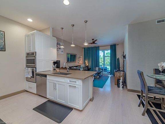 3rd image of 462 Tallwood St Unit 102