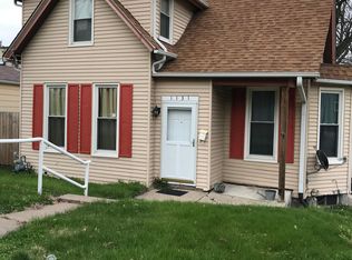 1131 Washington St, Davenport, IA