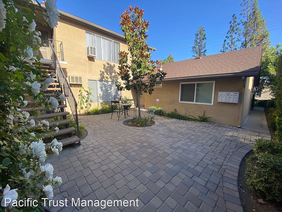 1st image of 2249 Loma Alta Dr APT C
