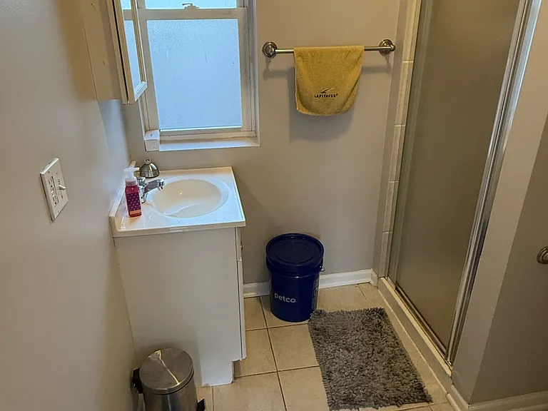 1645 W Lunt Ave #2S — Photo 2