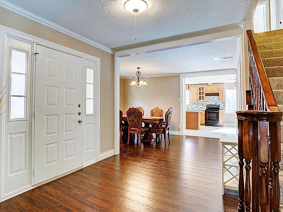 3rd image of 3607 Haven Lake Dr