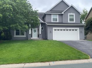 18747 Wynnfield Rd, Eden Prairie, MN 55347