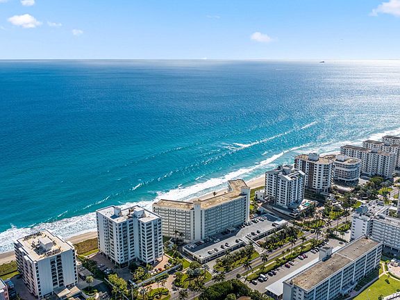 4th image of 3101 S Ocean Boulevard #1002